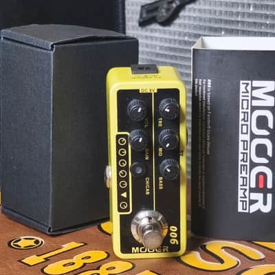 Mooer 006 Classic Deluxe Micro Preamp 2010s - Black/Yellow image 3