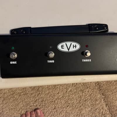 EVH 5150 III 6L6 3-Channel 50-Watt Guitar Amp Head 2018 - Present - Ivory image 4