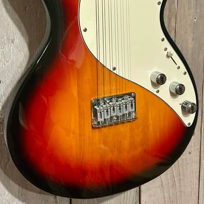Line 6 Variax 600N Sunburst Electric, Complete, Fresh Setup Ships Fast ! image 4