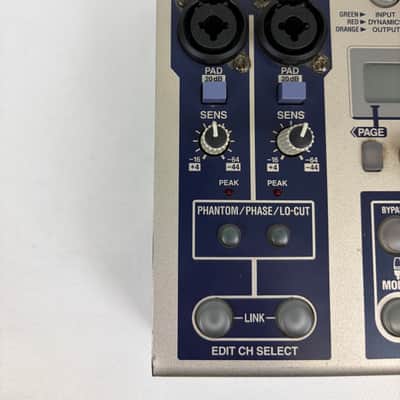 Roland MMP-2 Mic Modeling Preamp 2002 - 2003 - Silver image 7