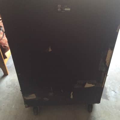 Ampeg Classic V-4BH 2x15 Folded Cone Bass Cabinet Black image 4