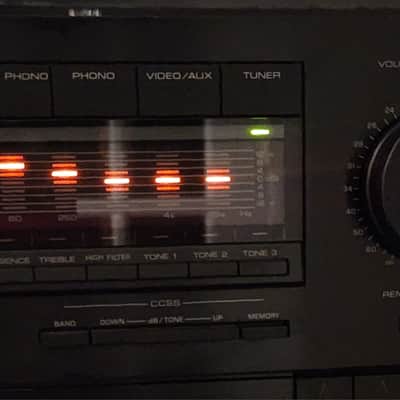 Yamaha Vintage Yamaha R-100 AM/FM Stereo Receiver 80s - Black metal case image 2