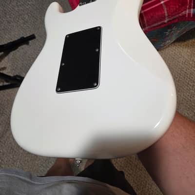 Fender Player Stratocaster Floyd Rose HSS image 3