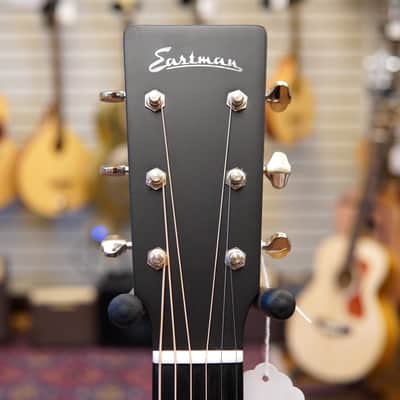 Eastman E1OM Sitka Spruce/Sapele Acoustic Guitar w/Padded Gig Bag image 7