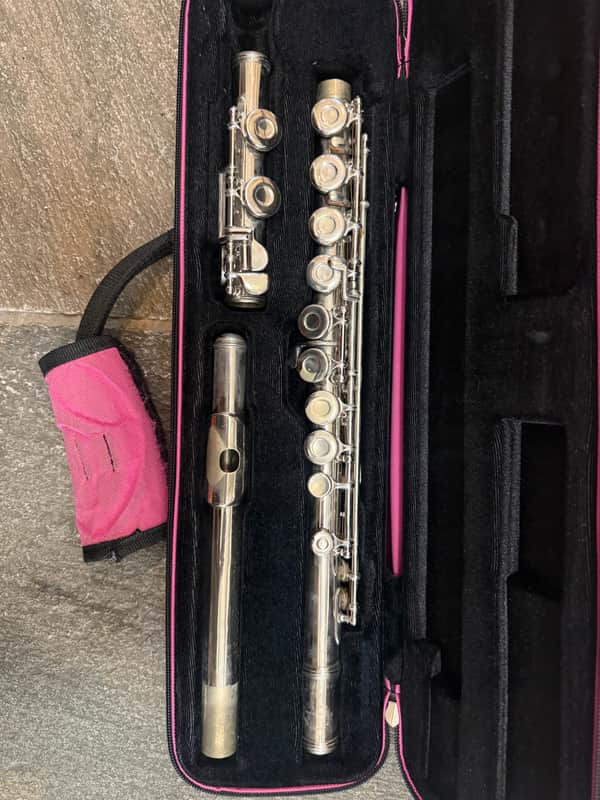 Armstrong 104 Student Model Flute image 1