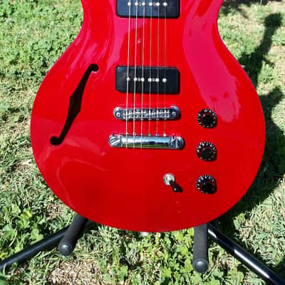 USA Hamer  Vanguard Artist 2000 Trans Red image 1