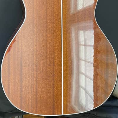 D'Angelico Premier Mott Grand Auditorium Cutaway Acoustic Bass with OHSC and Electronics 2010s - Vintage Sunburst image 5