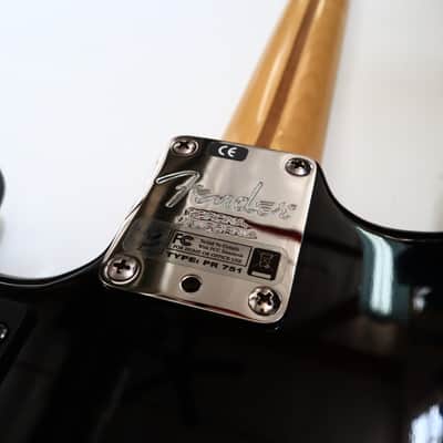 Immagine Fender American Series VG Stratocaster with Maple Fretboard 2007 - 2009 - Black - 5