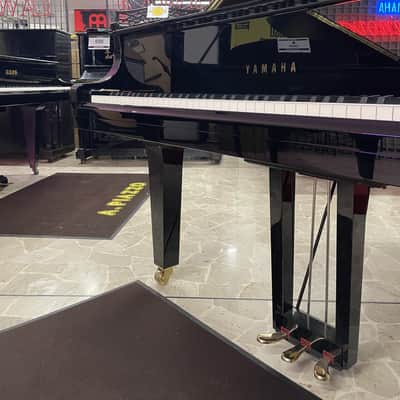 Yamaha C3X PIANOFORTE A MEZZA CODA NERO image 3