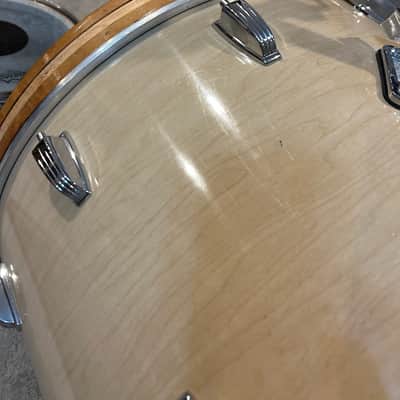 Ludwig No. 989 Big Beat Outfit 8x12 / 9x13 / 16x16 / 14x22" Drum Set (3-Ply) with Pointed Blue/Olive Badges 1973 - 1976 - Maple Cortex image 10
