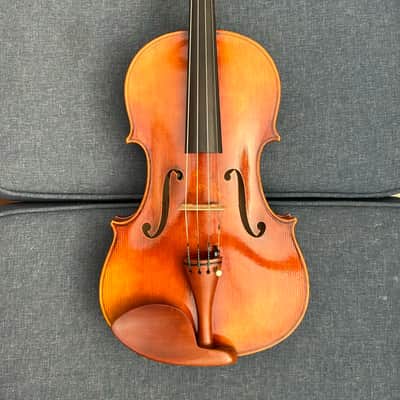 16” Ming-Jiang Zhu MJ200 Tertis Viola w/ Pernambuco Bow, Case, & Extras image 2