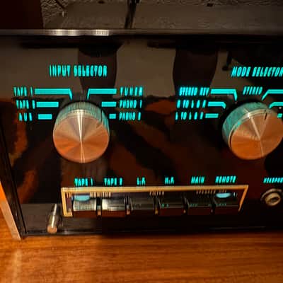 McIntosh C26 with new factory glass image 2