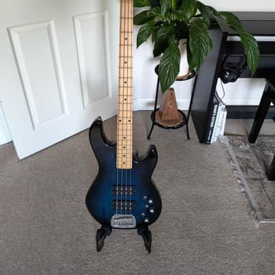 G&L Tribute Series L-2000 Bass with Maple Fretboard 2010s - Blueburst image 1