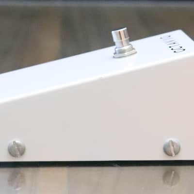 Dunlop JH-OC1 Jimi Hendrix Signature Octavio 2009 - 2015 - White image 2