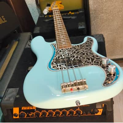 Greco Mercury Bass 1977 Daphne Blue Refin image 16