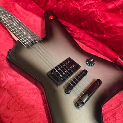 EVH Eddie Van Halen Star T.O.M.Limited-Edition Electric Guitar - Silverburst image 9