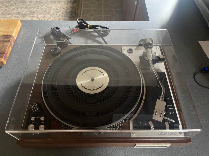 Marantz  6200 / Ortofon 2M Red (new)
