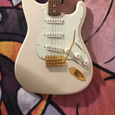 2019 Fender FSR Traditional '60s Daybreak Stratocaster (Limited Edition) image 2