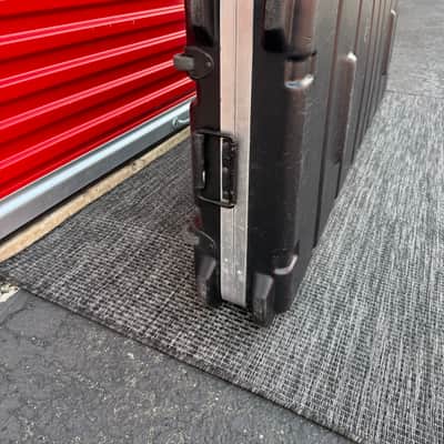 SKB ATA 88-Key Keyboard Synth Flight Case Hard Shell Road Case image 4