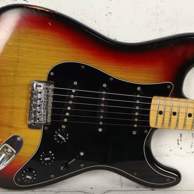 1977 Fender Stratocaster Sunburst Electric Guitar w/ Original Case image 7