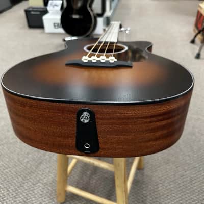 Martin 000C Jr-E Bass Junior Short Scale Acoustic/Electric Burst w/ Case image 15