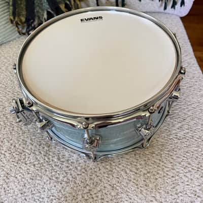 DW Collectors series Maple Standard snaer 2020s - Pale Blue Oyster image 6