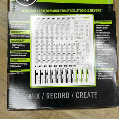 Mackie ProFX12v3 12-Channel Effects Mixer 2020 - Present - Dark Gray image 3