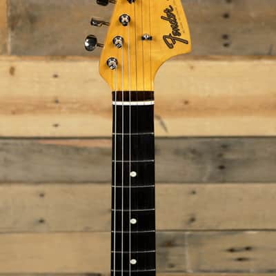 Fender Johnny Marr Jaguar Electric Guitar Olympic White w/ Case image 6