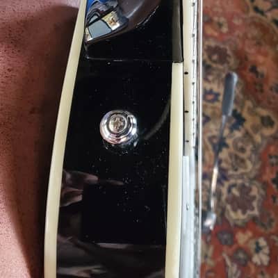 Eastwood Airline Tuxedo with Bigsby 2022 - Black with white trim image 9