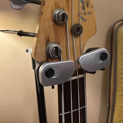 Fender 1963 Vintage Reissue P-bass 2017 - Crucible Professional Relic image 4