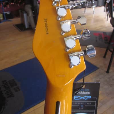 Jay Turser 3/4 Double Cutaway Electric Guitar JT-300-BK-A-U - Black and White image 6