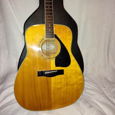 Yamaha FG-430 with Hard Case + fresh set up image 24