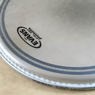 Evans USA EC2 LEVEL 360 Pinstripe Hazy Black Stripe Drum Head A D’addarrio Innovation image 6