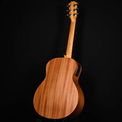 Taylor GS Mini-e Special Edition Honeyburst w/ Sitka Spruce Top & Sapele Back and Sides Acoustic/ Electric- Honey Sunburst 2026 (2202106287) image 11
