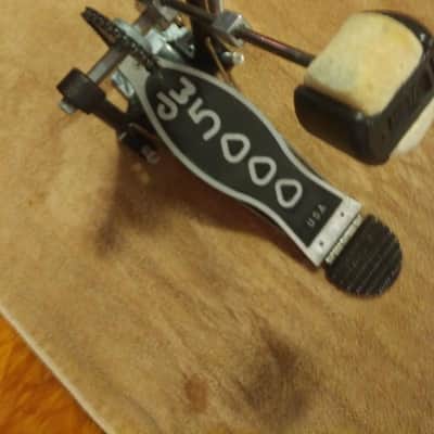 DW 5000 Single Chain Bass Pedal 90's black/alum image 2
