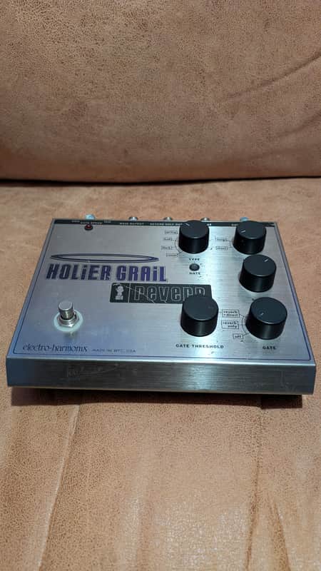 Electro-Harmonix Holier Grail