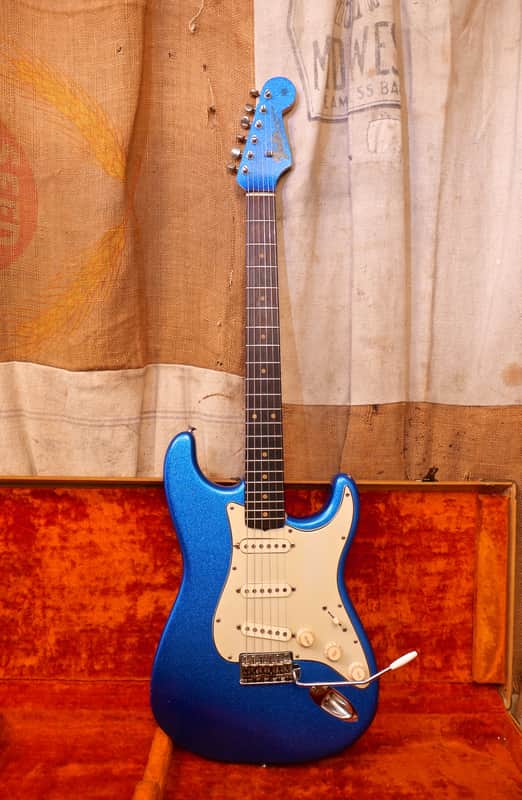 Fender Stratocaster 1963 - Blue Sparkle image 1