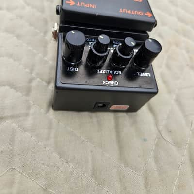 Boss MT-2 Metal Zone | Reverb