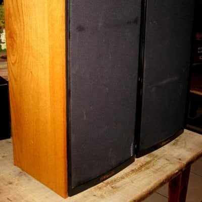 Klipsch  KG 3.2 Vintage Oak Heritage Stereo Speakers Fantastic Sound image 3