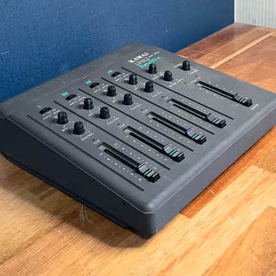 Kawai RevMix 4 Channel 8 Input Analog Mixer On-Board Reverb Effects image 2