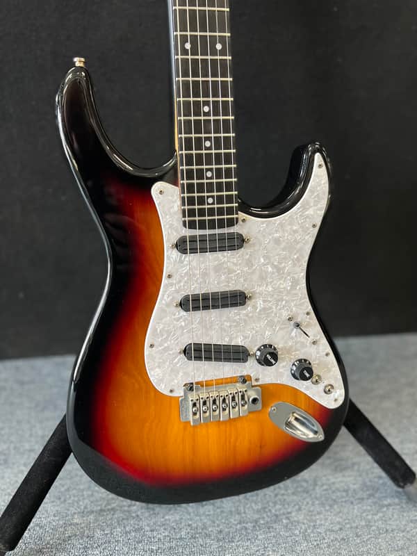 Carvin Bolt S style Guitar USA Made 1990's 2000's 3- Tone Sunburst