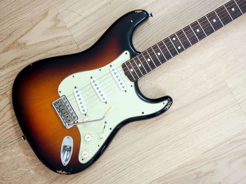 Fender American Vintage "Thin Skin" '62 Stratocaster image 4