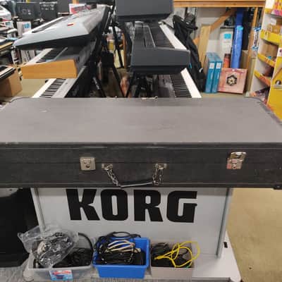 Roland E70 image 9