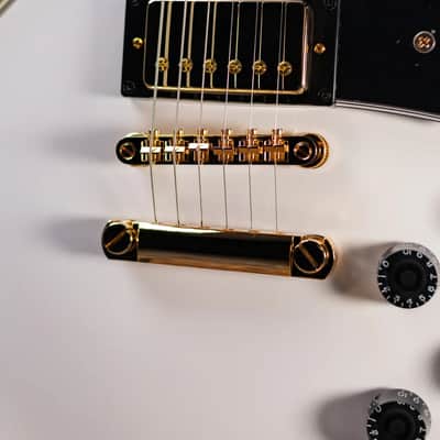 Epiphone Les Paul Custom Electric Guitar - Alpine White with Gig Bag image 11