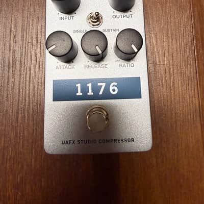 Universal Audio 1176 Studio Compressor 2023 - Present - Silver / Blue image 1