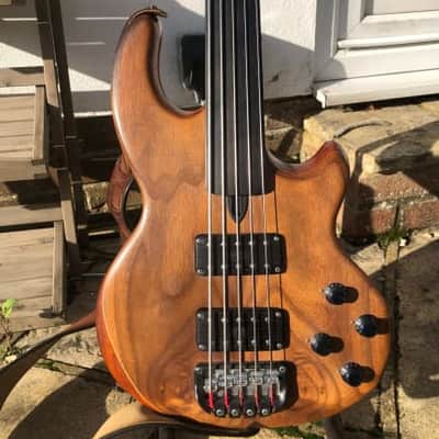 Wal Mk 2 Fretless 5 String image 2