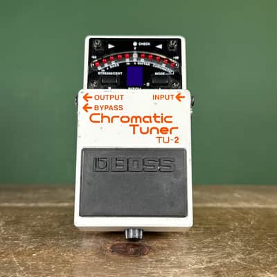 Boss TU-2 Chromatic Tuner (Dark Gray Label) 1998 - 2009 - White image 2
