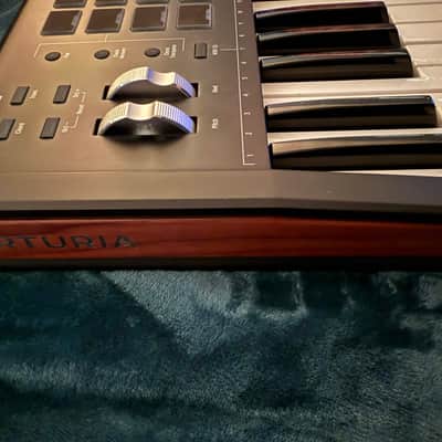 Arturia KeyLab 61 MkII MIDI Controller 2018 - 2021 - Black image 5
