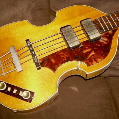 vintage 1961 Hofner 500/1 bass very rare Cavern-style original natural Blonde image 1