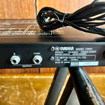 YAMAHA TX81Z FM TONE GENERATOR SYNTHESIZER New internal battery image 7